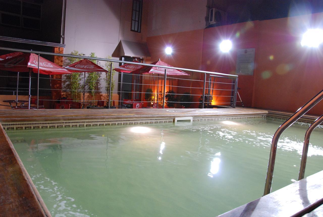 Hotel Savoy Santiago Del Estero Exteriör bild